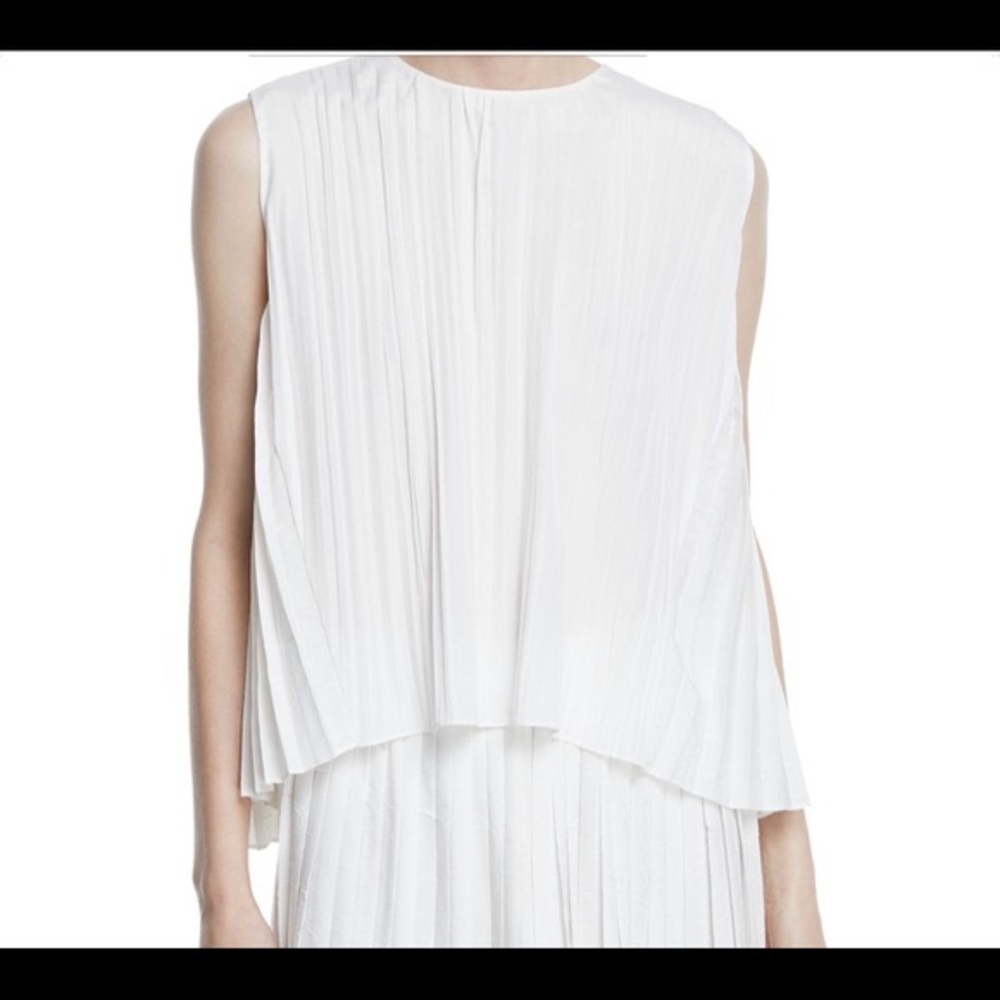 [new] Vince sleeveless white pleated blouse